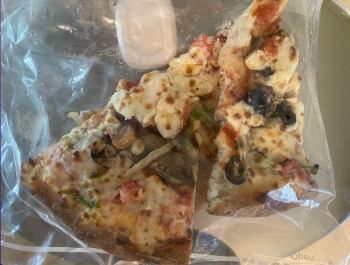 مراجعة المستهلك - سلامة الغذاء Papa Johns Pizza, Northeast Park Street, Okeechobee, FL, USA 4-14-22: Their pizza gave me food poiso... صورة فوتوغرافية #3