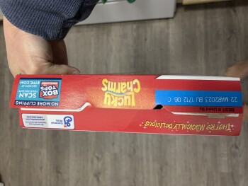 消费者评论 - 食品安全 Lucky Charms cereal, Harris Teeter, Ivey Lane, Pinehurst, NC, USA I purchased a box of Lucky Charms... 照片 #2