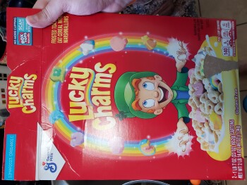 Avis du consommateur - Sécurité alimentaire Costco Wholesale, South 300 West, Salt Lake City, UT, USA Today,  Lucky Charms cereal photo #2
