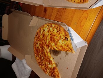 Consumer Review - Food Safety Domino's Pizza, 2714 South Staples Street, Corpus Christi, TX, USA Pizza The bread had bubbles insid... photo #2