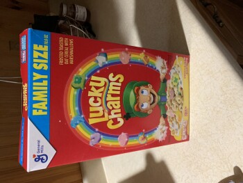 消费者评论 - 食品安全 Lucky Charms, Iron Mountain, MI, USA Bought Family size Lucky Charms ate a bowl and about 2 hours la... 照片 #3