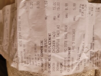 消费者评论 - 食品安全 Real Canadian Superstore, Westwinds Drive Northeast, Calgary, AB, Canada Possible ready to eat chick... 照片 #4