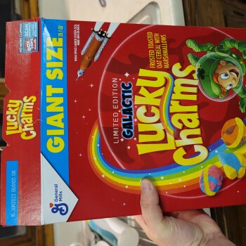Consumer Review - Food Safety Lucky Charms, Scottsville, KY, USA 4 hours after eating a bowl of Lucky charms from a brand new box... photo #2