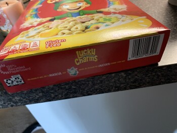 Avis du consommateur - Sécurité alimentaire Lucky Charms cereal, Dashmart Doordash, Mechanicsville, VA, USA I haven’t eaten this cereal in decad... photo #3
