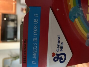 Avis du consommateur - Sécurité alimentaire Lucky Charms cereal, Dashmart Doordash, Mechanicsville, VA, USA I haven’t eaten this cereal in decad... photo #2