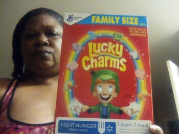 Avaliação do consumidor - Segurança alimentar Walmart Connection Center, Elliott Road, Easton, MD, USA It's something in those cereal I'm reportin... foto #2