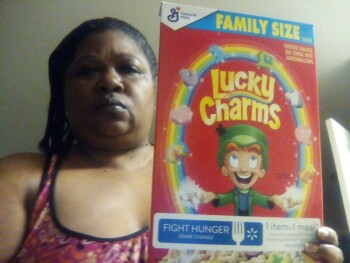 Avaliação do consumidor - Segurança alimentar Walmart Connection Center, Elliott Road, Easton, MD, USA It's something in those cereal I'm reportin... foto #3