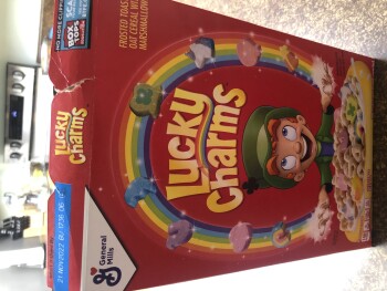 Consumer Review - Food Safety Lucky charms, WinCo Foods, West Bell Road, Phoenix, AZ, USA Ate them and violently vomited within an... photo #1