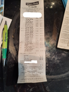 Verbraucherbewertung – Lebensmittelsicherheit Lucky Charms, Winn-Dixie, Southwest Port Saint Lucie Boulevard, Port St. Lucie, FL, USA I eat Lucky... Foto #2