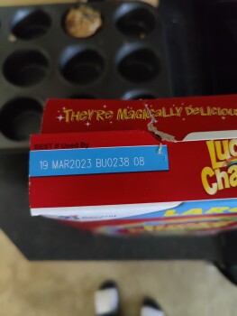 Verbraucherbewertung – Lebensmittelsicherheit Lucky Charms, Publix Super Market at Heron Creek Towne Center, South Sumter Boulevard, North Port, F... Foto #4
