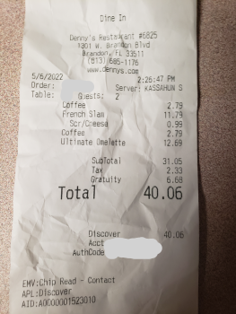 消费者评论 - 食品安全 Denny's, West Brandon Boulevard, Brandon, FL, USA Today, The French toast tasted funny but I thought... 照片 #2