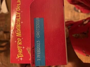 Consumer Review - Food Safety Lucky Charms cereal, Sam's Club, West Willow Knolls Drive, Peoria, IL, USA I didn’t realize it was t... photo #1