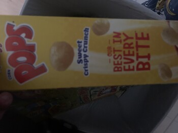 Consumer Review - Food Safety Kelloggs Corn Pops, Walmart Supercenter, 365 Lake Marian Rd, Carpentersville, IL 60110, USA I ate Ke... photo #2