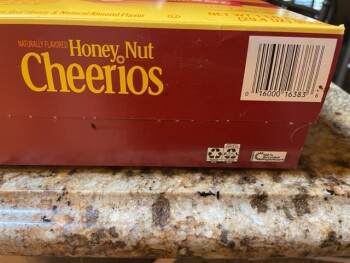 Consumer Review - Food Safety Cheerios, Walmart Supercenter, Boulder Hwy, Las Vegas, NV, USA Last Sunday, June 12, 2022 and today... photo #2