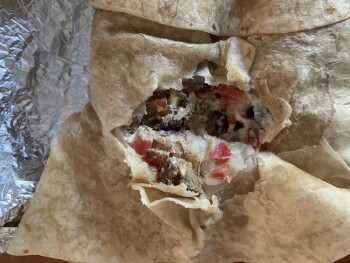 Reseña del consumidor - Seguridad alimentaria Chipotle Mexican Grill, North 500 West, West Bountiful, UT, USA Last night and this morning, I ate i... foto #2