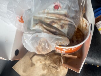 Consumer Review - Food Safety Popeyes Louisiana Kitchen, 4750 Jonesboro Road, Union City, GA, USA Threw up 3 minutes after eating photo #2