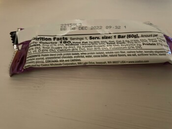 Consumer Review - Food Safety Kirkland chocolate chip cookie, Costco, Brunswick, OH 44212, USA Kirkland chocolate chip cookie doug... photo #1