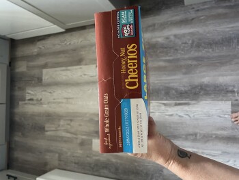مراجعة المستهلك - سلامة الغذاء Publix Super Market at Granada Plaza, Main Street, Dunedin, FL, USA We bought the Cheerios as a fast... صورة فوتوغرافية #2