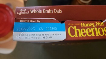 Consumer Review - Food Safety Honey Nut Cheerios, Kroger, Columbia Road, Martinez, GA, USA Think I got a bad box of Honey Nut Chee... photo #3