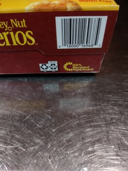 Consumer Review - Food Safety Cheerios, Safeway, NE Logan Rd, Lincoln City, OR, USA last night 07/08/2022,  honey nut cheerios spe... photo #3