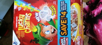 Consumer Review - Food Safety Lucky Charms, Dollar General, 5159 Taylorsville Hwy, Stony Point, NC 28678, USA I ate a bowl of the... photo #2