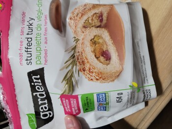 Reseña del consumidor - Seguridad alimentaria L'Amie de la santé, Main Street East, Hawkesbury, ON, Canada Yesterday,  Im sure It was gardein prod... foto #2