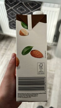 Consumer Food Safety Report Almond Milk Unsweetened, Lidl, Churchill Avenue, East Kilbride, Glasgow, UK Almond milk unsweetened... photo #2