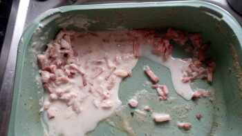 Consumer Review - Food Safety Tesco online delivery, Dagenham, UK The pasta bake carbonara (large ready meal)  is something I have... photo #5