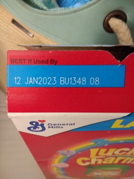Consumer Food Safety Report Lucky Charms, Albertsons, East Avalon Street, Kuna, Idaho, USA Lucky charms that was the only thing... photo #2