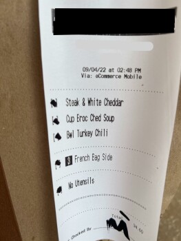 Consumer Review - Food Safety Panera Bread, Lake Ballinger Way, Edmonds, WA, USA I got the turkey chili with free bread yesterday... photo #2