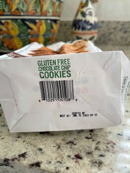 Avaliação do consumidor - Segurança alimentar TATE'S Bake Shop cookies, Target, 7501 San Dario Avenue, Laredo, Texas, USA I bought some Gluten Fre... foto #2