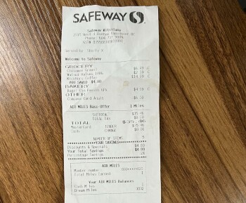 Reseña del consumidor - Seguridad alimentaria Safeway 4th & Vine, West 4th Avenue, Vancouver, BC, Canada Yesterday and today,  Cinnamon raisin bag... foto #3