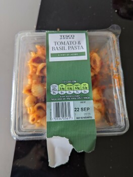Consumer Review - Food Safety Tesco Flitwick Superstore, Coniston Road, Flitwick, Bedford, UK Brought a pasta pot on 17/09/22. Mys... photo #1