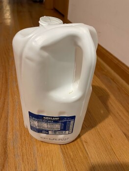Consumer Review - Food Safety Costco Wholesale, 1430 S Ashland Ave, Chicago, IL, USA Two days ago I bought a gallon Kirland 2% mil... photo #1