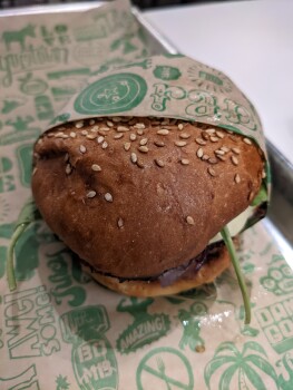 Consumer Review - Food Safety Super Duper Burgers, Serramonte Center, Daly City, CA, USA I had the seasonal burger at around 7:30p... photo #1