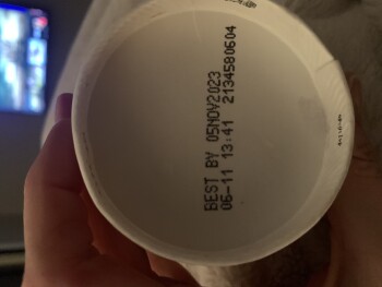 Consumer Review - Food Safety Haagen-Dazs, Target, Branson Hills Parkway, Branson, MO, USA We ate Haagen-Dazs pint of chocolate ic... photo #2