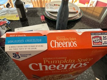 Consumer Review - Food Safety Cheerios Pumpkin Spice, Target, Pittsburgh, PA, USA Had a huge bowl of Cheerios Pumpkin Spice with m... photo #2