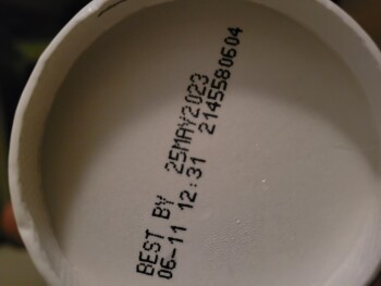 Consumer Review - Food Safety Walgreens, 4515 South 900 East, Salt Lake City, UT, USA Haagen-Dazs chocolate ice cream, What's in t... photo #2