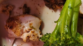 Consumer Review - Food Safety Texas Roadhouse, West Ridge Road, Rochester, NY, USA On 11/18/2022 around 7pm my family and I went t... photo #1