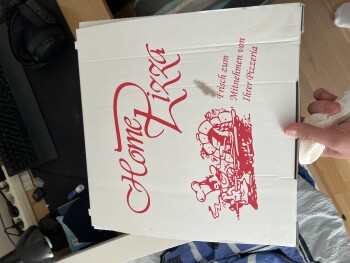 Consumer Review - Food Safety Pizzeria Riva Italia, Sechshauser Straße, Wien, Österreich ACHTUNG! Ich habe zum ersten mal eine Sal... photo #2