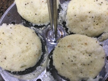 Consumer Review - Food Safety Apna Bazaar Indian store, Northwest 169th Place, Beaverton, Oregon, USA Because Of MTR rava idgli on... photo #2