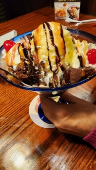 消费者评论 - 食品安全 Red Lobster, Dufferin Street, Toronto, ON, Canada Went to this place with my husband. We had mussels... 照片 #4