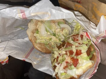 Consumer Review - Food Safety McDonald's, Street 373، Ar-Rayyan, Qatar طلبت من ماك اليوم الفرايز الجديد لكن لم يتم وضعه وطلبت في س... photo #2
