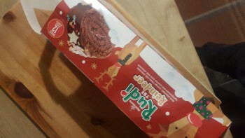 Consumer Review - Food Safety Rudi Reindeer Cake, Morrisons, York Road, Doncaster, UK I bought 2x Rudi the Reindeer Cakes. My Part... photo #1
