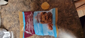 Consumer Food Safety Report Cumberland Farms Farmhouse Bakery cookies, Bowling Green, KY, USA I hope I don't get  sick and I don... photo #1