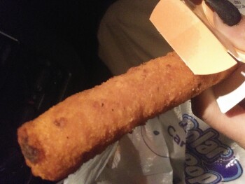 Consumer Review - Food Safety Circle K, 2549 Blossom Street, Dos Palos, California, USA Buffalo chicken RollerBite, Yo i mi novia... photo #2