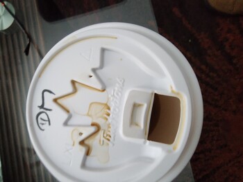 Avaliação do consumidor - Segurança alimentar Tim Hortons, Ontario Street, Beamsville, ON, Canada This morning,  Coffee from here It's not the 1st... foto #2