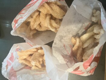 Consumer Review - Food Safety Taco Bell, North Main Street, North Canton, OH, USA My family and I ordered 4 cinnamon twists with o... photo #2