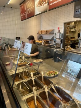 مراجعة المستهلك - سلامة الغذاء Chipotle Mexican Grill, Blossom Hill Road, San Jose, CA, USA Place is so filthy I should have walked... صورة فوتوغرافية #2