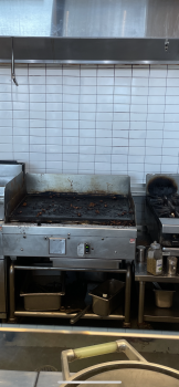 مراجعة المستهلك - سلامة الغذاء Chipotle Mexican Grill, Blossom Hill Road, San Jose, CA, USA Place is so filthy I should have walked... صورة فوتوغرافية #3